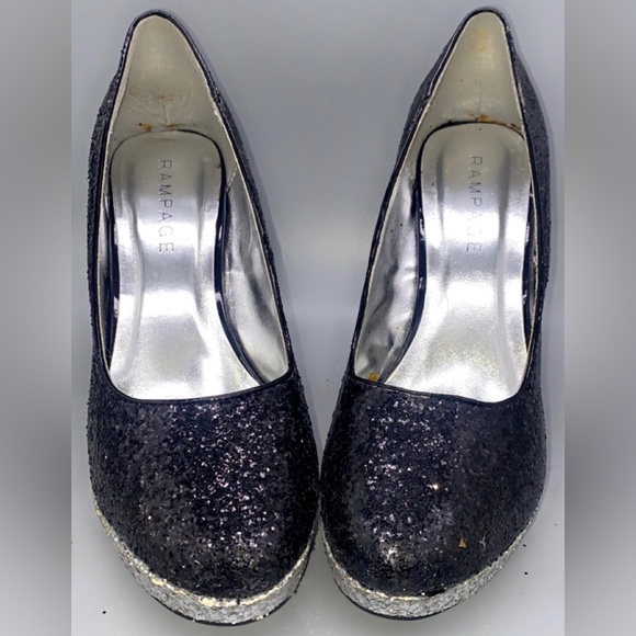 Rampage Black & Silver Platform Party Pumps. - Picture 2 of 10